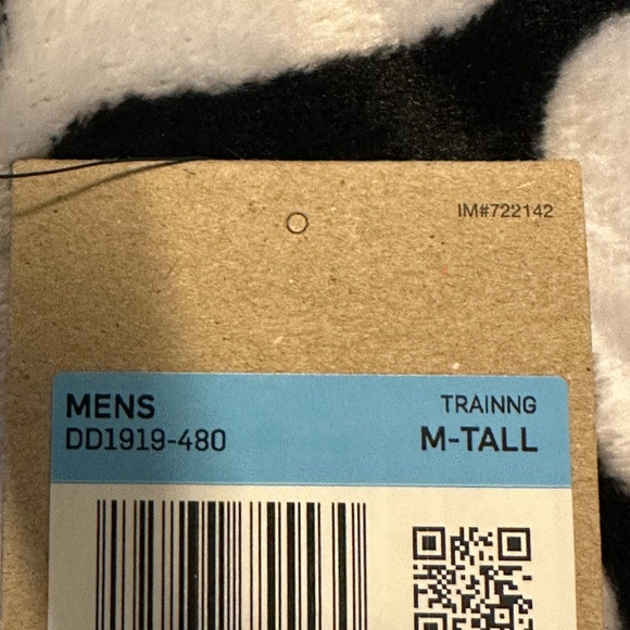 NEW Nike Pro 3/4 Length Pants/Tights ROYAL BLUE Men's MEDIUM TALL - Picture 2 of 2